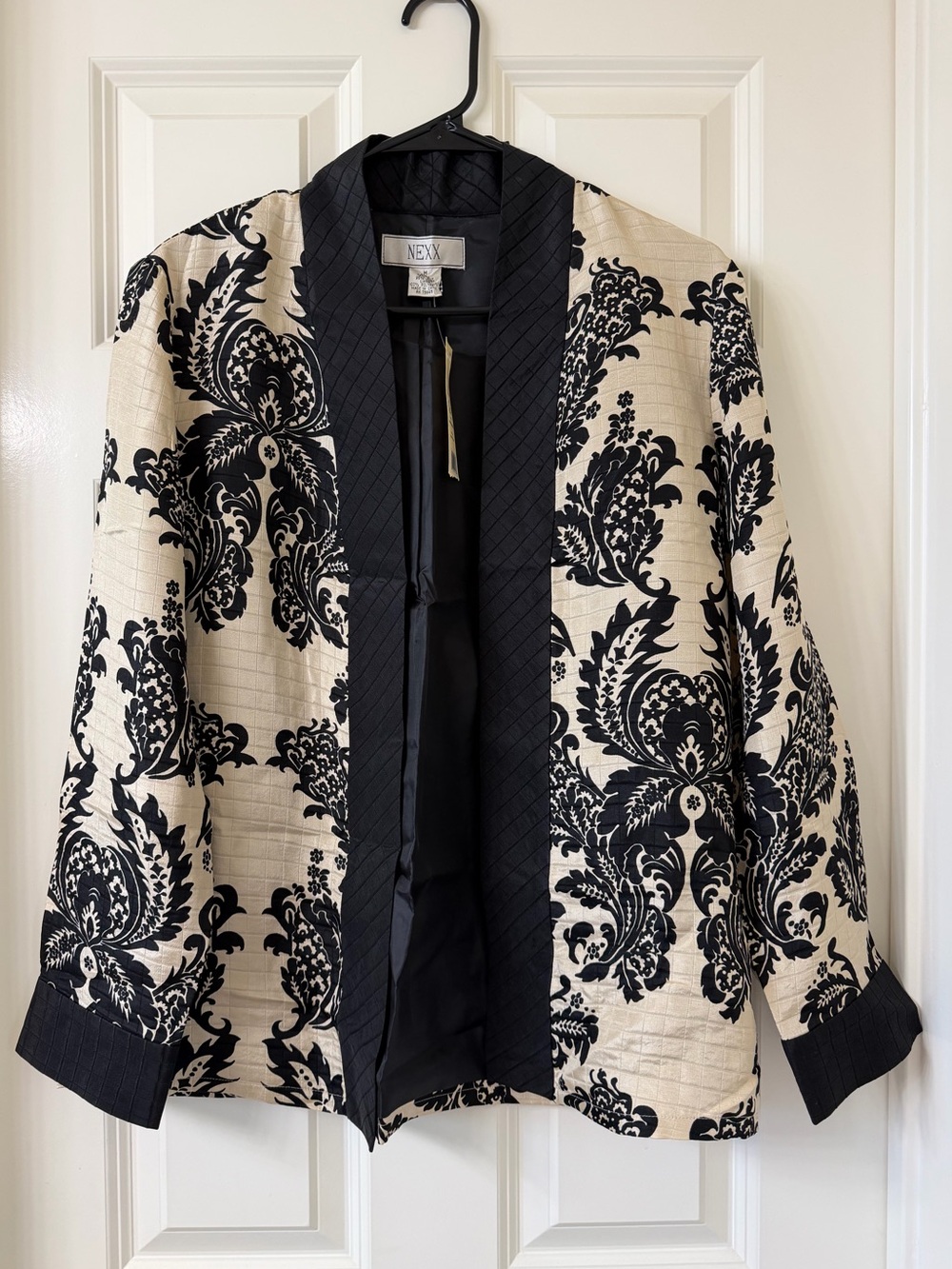 Nexx - Black & Cream Damask Open Front Jacket - NWT!